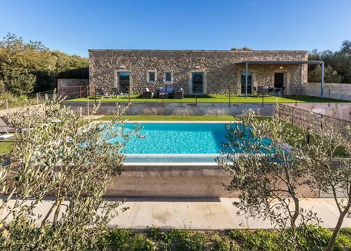 Villa Es Gassons By Homevillas360